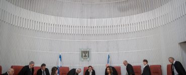 בגצ-יונתן-סינדל-פלאש90