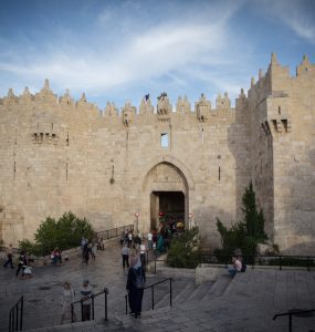 שער שכם יונתן סינדל פלאש90