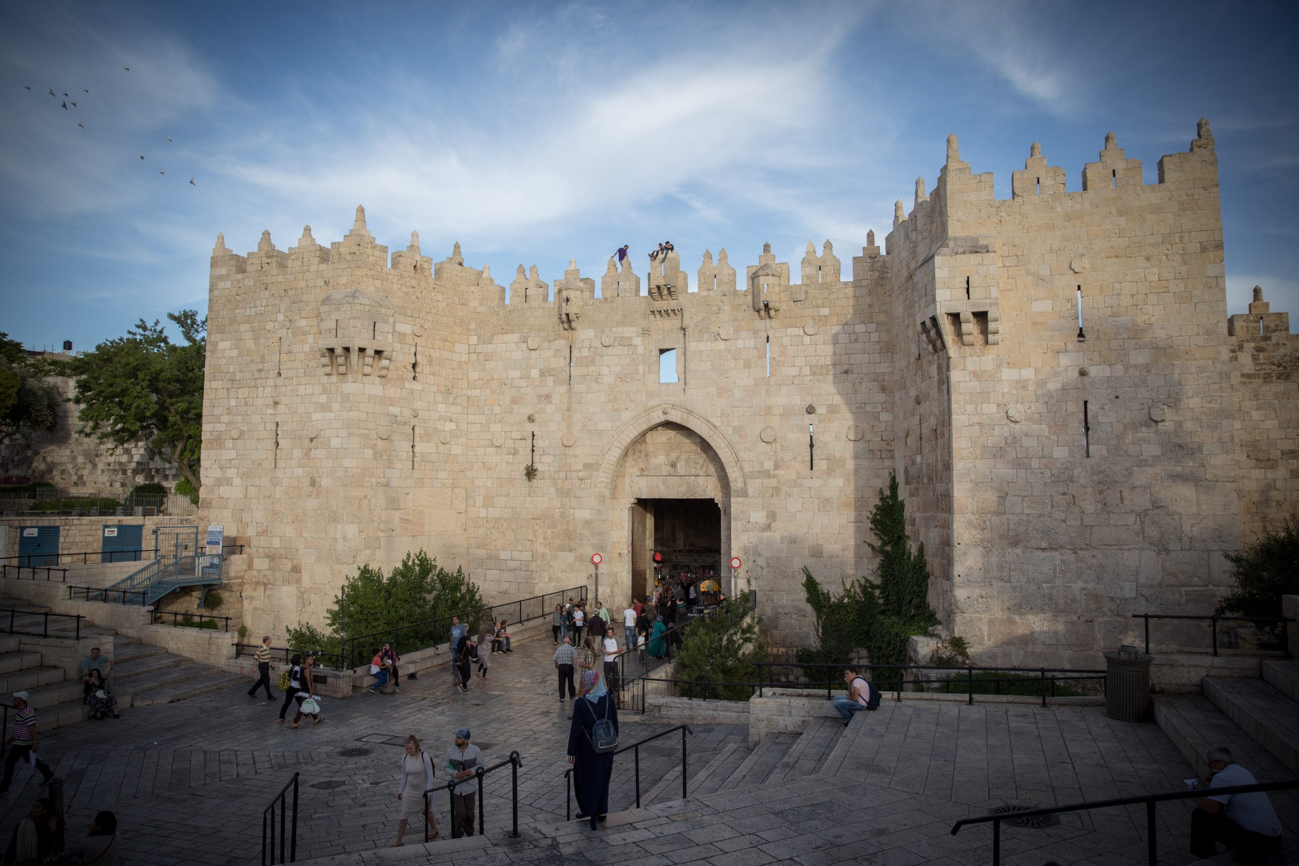 שער שכם יונתן סינדל פלאש90