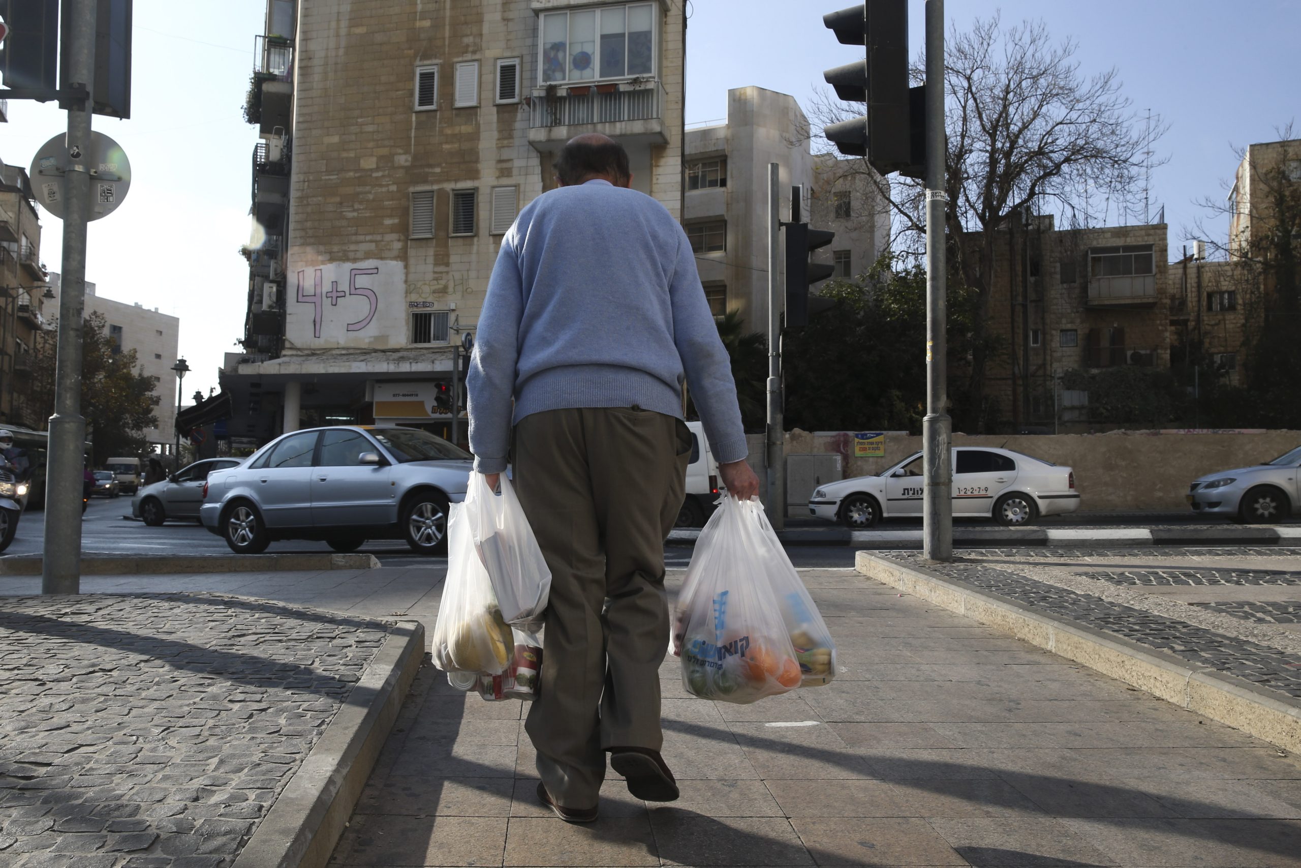 איש זקן ירושלים פלאש90