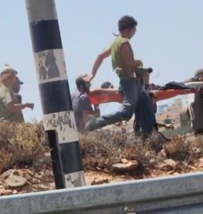 פינוי הנער שנפצע מירי שוטר מג"ב בבנימין