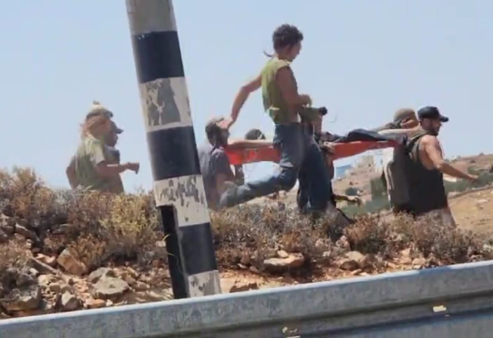 פינוי הנער שנפצע מירי שוטר מג"ב בבנימין